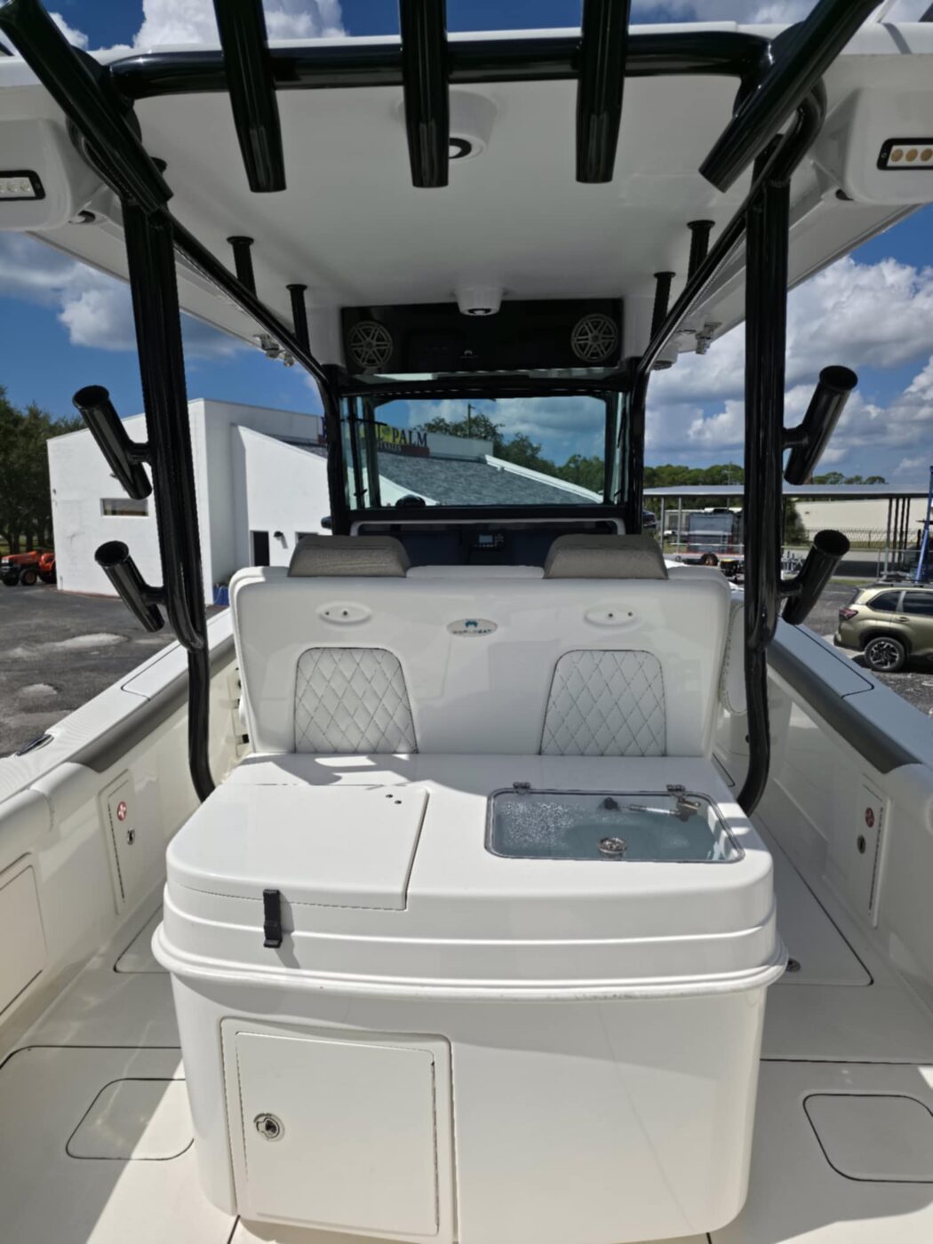 2023 World Cat 325 CC - Image 7