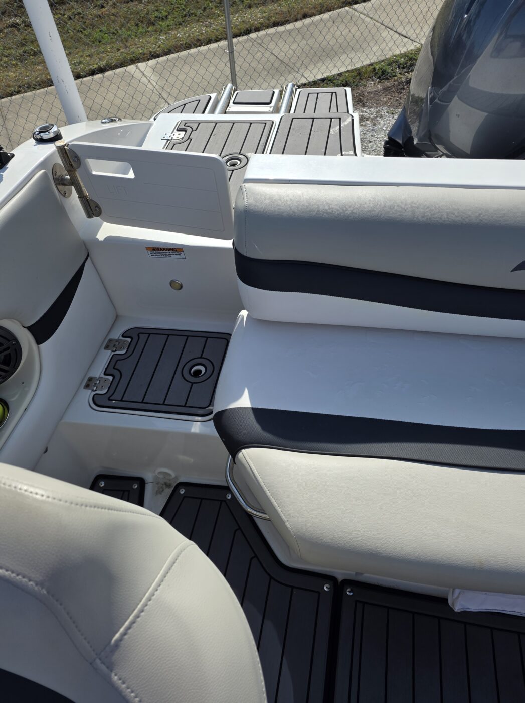 (SOLD) 2022 Starcraft 191 MDX - Deck Boat - Image 12